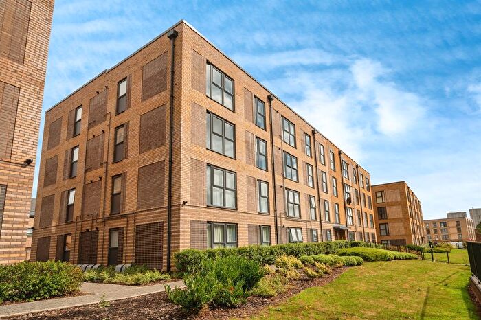 2 Bedroom Flat For Sale In Belgrave Middleway, Birmingham, B5