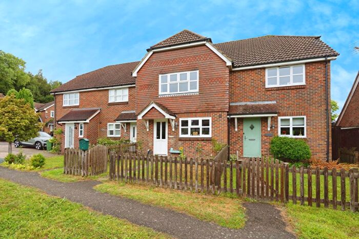 3 Bedroom Terraced House For Sale In High Street, Nutley, East Sussex, TN22