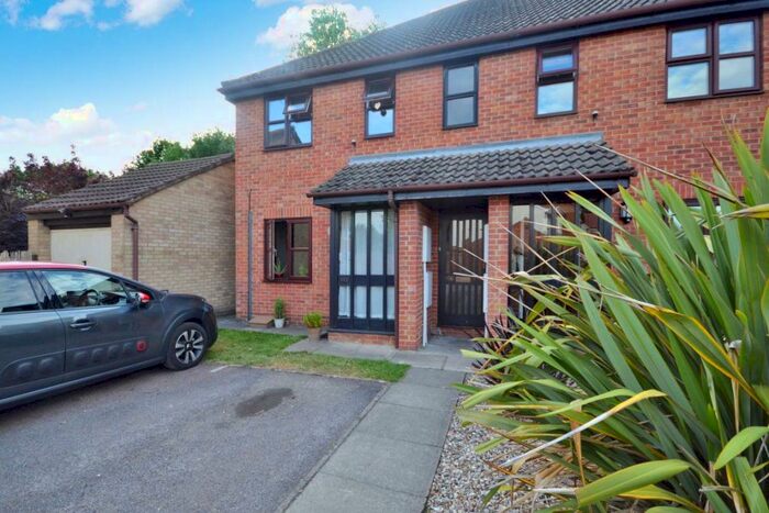 1 Bedroom Maisonette To Rent In Redmayne Drive, Chelmsford, CM2