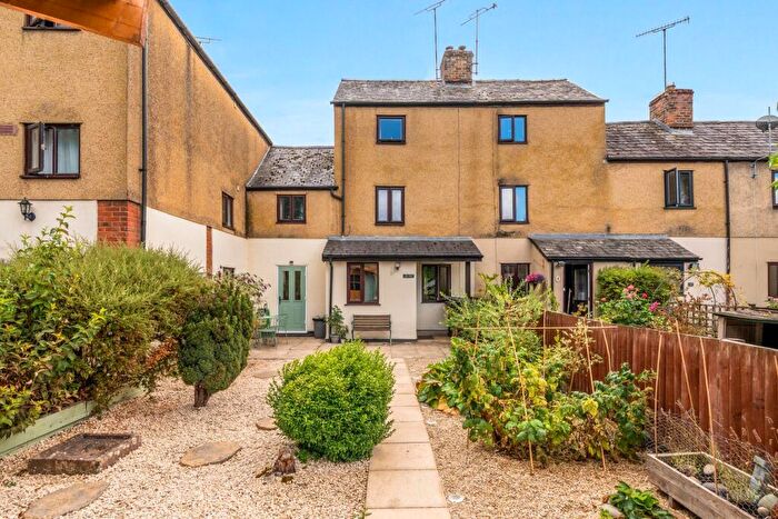 3 Bedroom Cottage For Sale In Millend, Eastington, Stonehouse, GL10