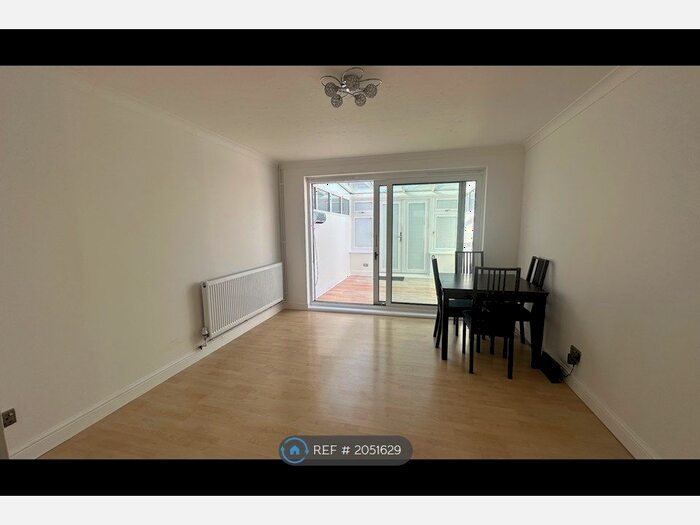 2 Bedroom Terraced House To Rent In Goldfinch Road, London, SE28