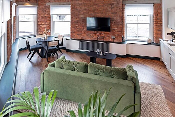 2 Bedroom Flat To Rent In The James, Manchester, M4