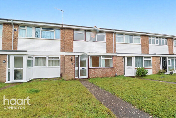 3 Bedroom Terraced House For Sale In Wellbrook Road, Orpington, BR6