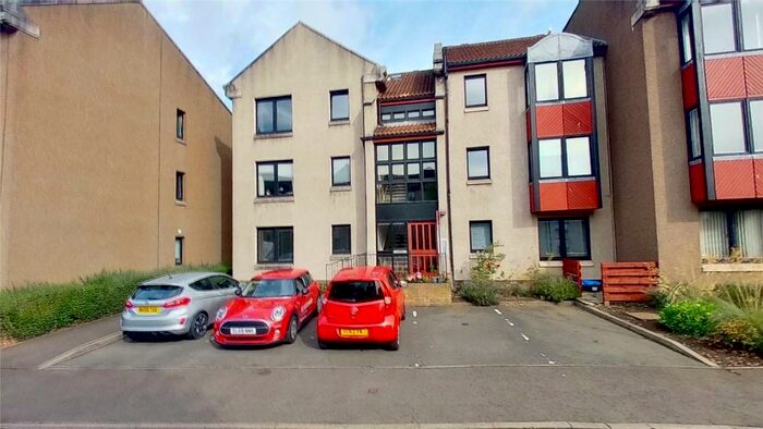 2 Bedroom Flat To Rent In Chalfont, Gracefield Court, Musselburgh, EH21