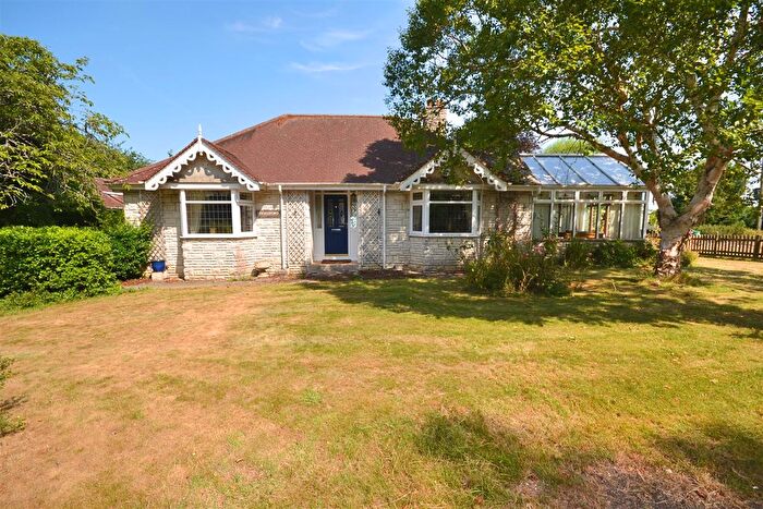 3 Bedroom Bungalow For Sale In Tincleton, Dorchester, DT2
