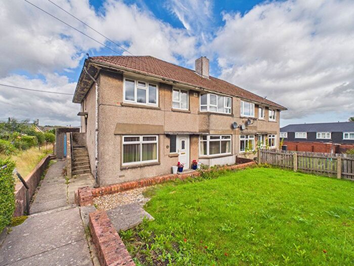 2 Bedroom Flat For Sale In Tredegar Road, Ebbw Vale, NP23