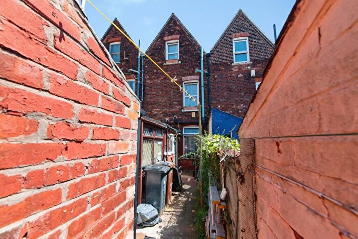 4 Bedroom Terraced House For Sale In Arboretum View, Lincoln, Lincolnshire, LN2