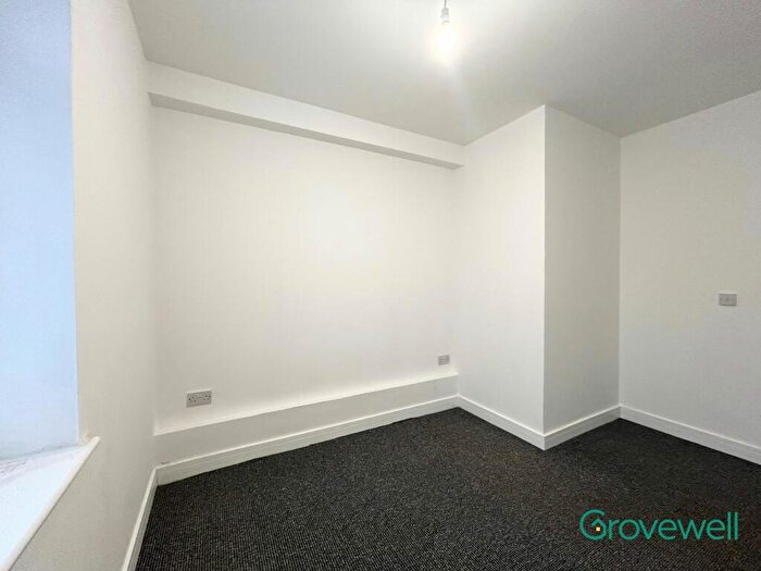 1 Bedroom Flat To Rent In Melbourne House, Grosvenor Street, Stalybridge, SK15
