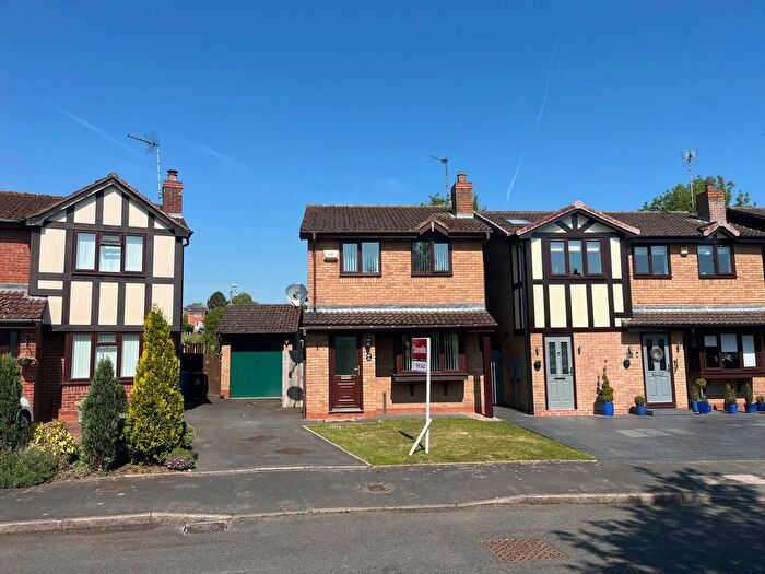 3 Bedroom Detached House For Sale In Wordsworth Close, Armitage, Rugeley, WS15
