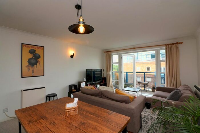 2 Bedroom Flat To Rent In Campania Building, Atlantic Wharf, Wapping, E1W
