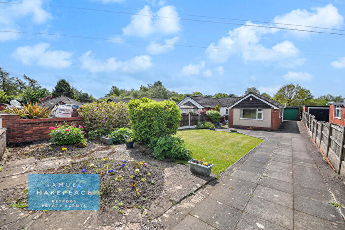 2 Bedroom Semi-Detached Bungalow For Sale In Greysan Avenue, Packmoor, Stoke On Trent, ST7