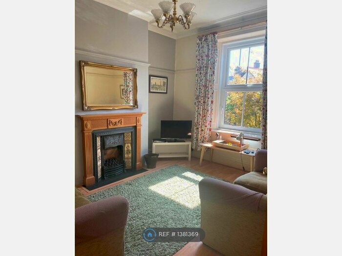 3 Bedroom Terraced House To Rent In Fulwood Road, Sheffield, S10