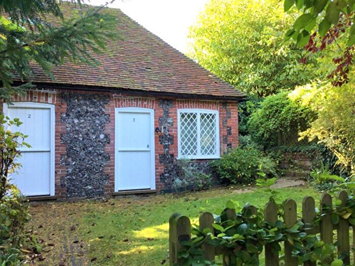 1 Bedroom Flat To Rent In St. Stephens Hill, Canterbury, CT2