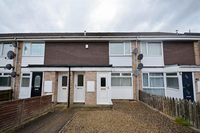 1 Bedroom Flat For Sale In Thorntons Close, Pelton, Chester Le Street, DH2