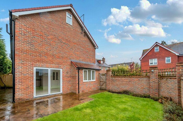 3 Bedroom Semi-Detached House For Sale In Southdown Place, Ardingly, Haywards Heath, RH17
