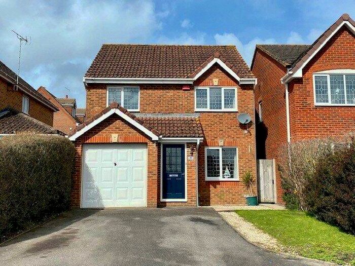 3 Bedroom Detached House To Rent In Merlin Way, Chandler's Ford, Eastleigh, Hampshire, SO53