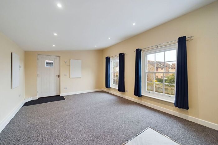 2 Bedroom Flat To Rent In Earls Street, Thetford, IP24