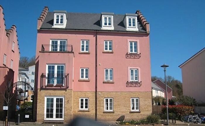 2 Bedroom Flat To Rent In Sally Hill, Bristol, BS20
