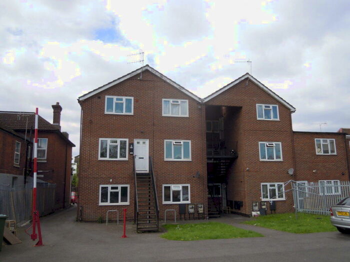 2 Bedroom Flat To Rent In Shirley Road, Southamtpon, SO15