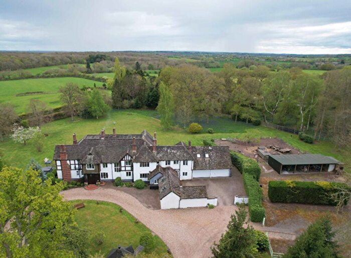 8 Bedroom Detached House For Sale In Pagets Lane, Bubbenhall, Coventry, CV8