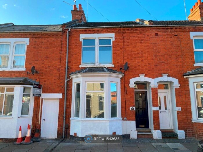 3 Bedroom Terraced House To Rent In Allen Road, Northampton, NN1