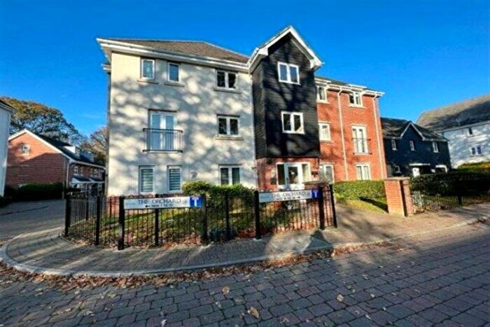 2 Bedroom Apartment To Rent In The Orchard, Dibden, SO45