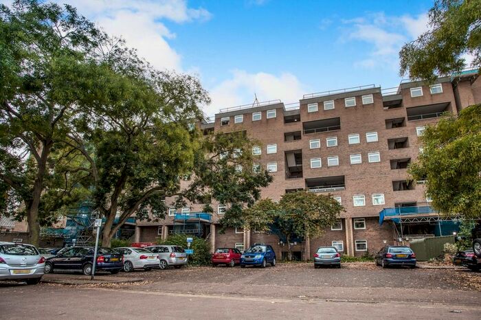 Property To Rent In Hanover Court, Cambridge, CB2