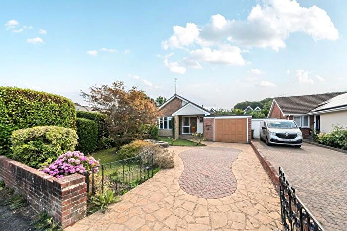 3 Bedroom Detached Bungalow For Sale In Lovedean Lane, Waterlooville, PO8