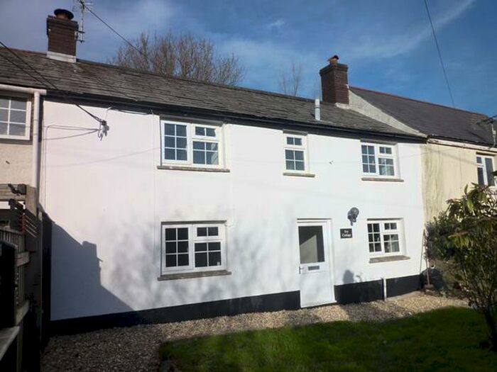 2 Bedroom Cottage To Rent In Lower Village Green, Bradworthy, EX22