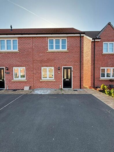 2 Bedroom End Of Terrace House For Sale In Arlington Road, Hatfield, Doncaster, DN7
