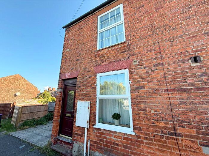 1 Bedroom Flat For Sale In Queen Street, Grantham, NG31