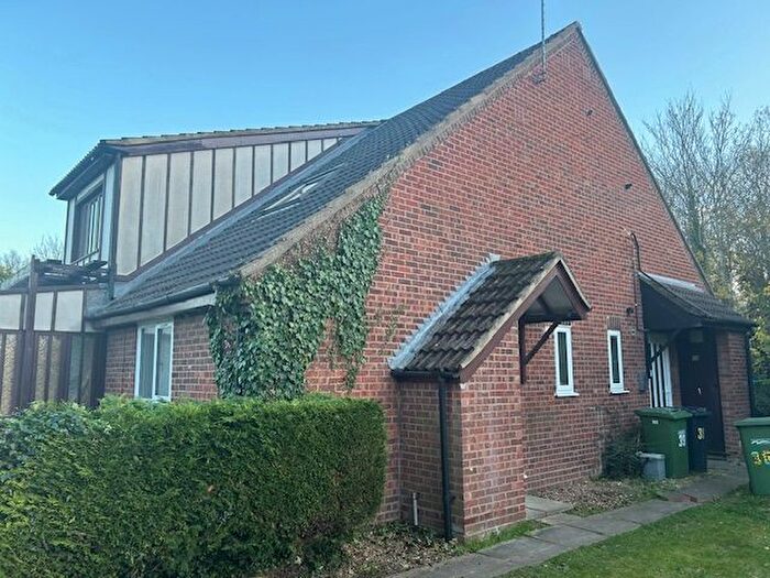 1 Bedroom Property To Rent In Churchfield Court, Peterborough, PE4