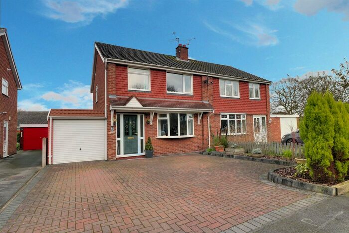 3 Bedroom Semi-Detached House To Rent In Harpur Crescent, Alsager, Stoke-On-Trent, ST7