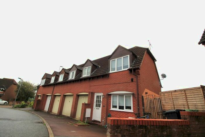 3 Bedroom Property To Rent In Grange Close, Bradley Stoke, Bristol, BS32