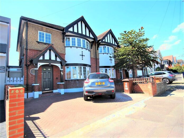 3 Bedroom Property To Rent In Kimberley Road, London, E4