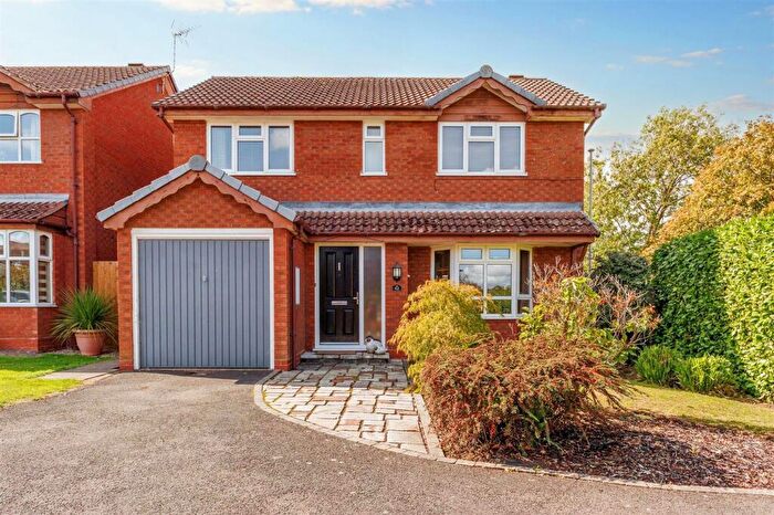 4 Bedroom Detached House For Sale In Hanson Avenue, Shipston-On-Stour, CV36