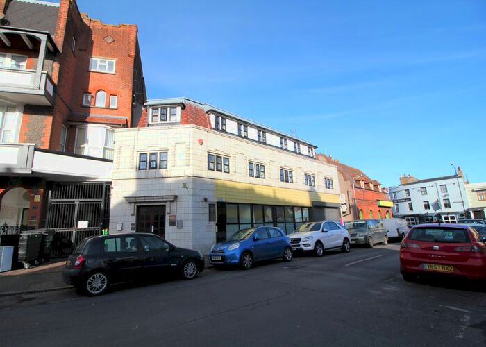 2 Bedroom Flat To Rent In Cliftonville Avenue, Cliftonville, Margate CT9