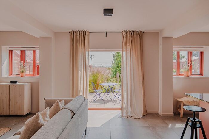 5 Bedroom Semi-Detached House For Sale In The Hemmel, Hereford, Herefordshire, HR4