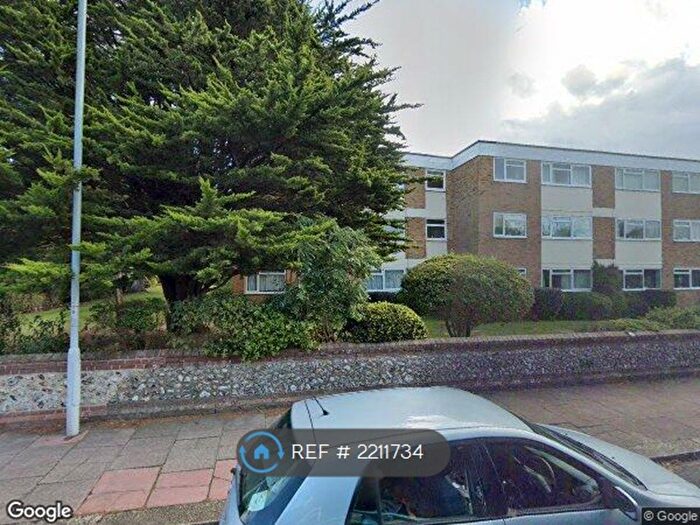 2 Bedroom Flat To Rent In Downview Road, Worthing, BN11