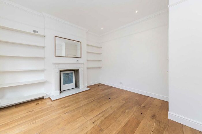 2 Bedroom Flat To Rent In Saltram Crescent, London, W9