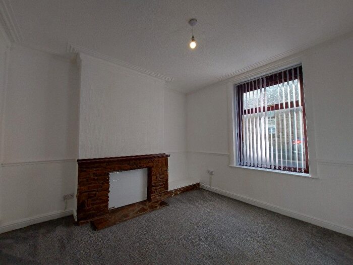 2 Bedroom Property To Rent In Preston Street, Darwen, BB3