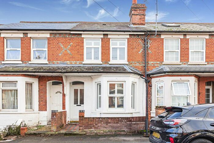 3 Bedroom Terraced House For Sale In Salisbury Road, Reading, RG30
