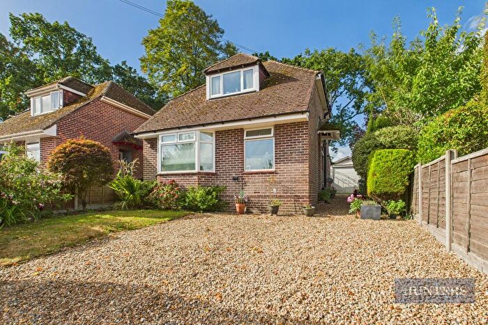 4 Bedroom Detached Bungalow For Sale In Southmead Road, Fareham, PO15