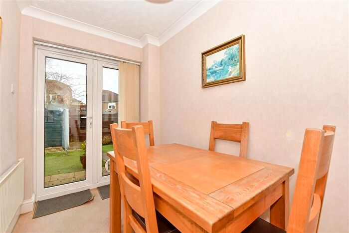 2 Bedroom Semi-Detached House For Sale In Saw Lodge Field, Kingsnorth, Ashford, Kent, TN23