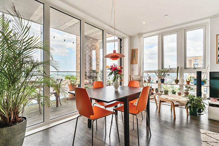 2 Bedroom Apartment To Rent In Compton House, Victory Parade, Royal Arsenal, SE18