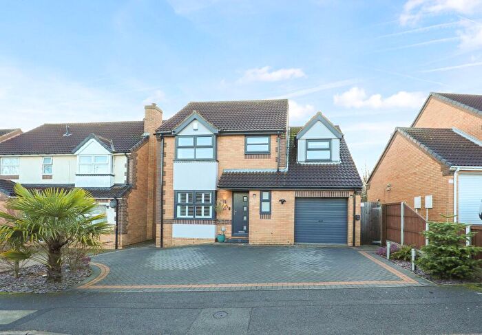 4 Bedroom Detached House For Sale In Brackens Lane, Barlborough, S43