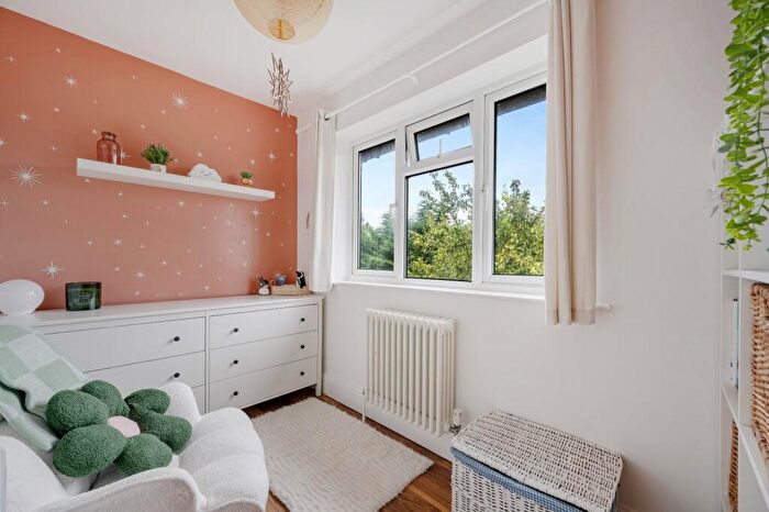4 Bedroom Detached House For Sale In Bradford Road, Menston, Ilkley, West Yorkshire, LS29