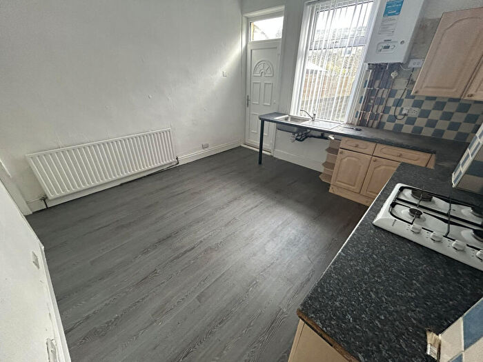 3 Bedroom Terraced House To Rent In Lordsfield Place, Bradford, West Yorkshire, BD4