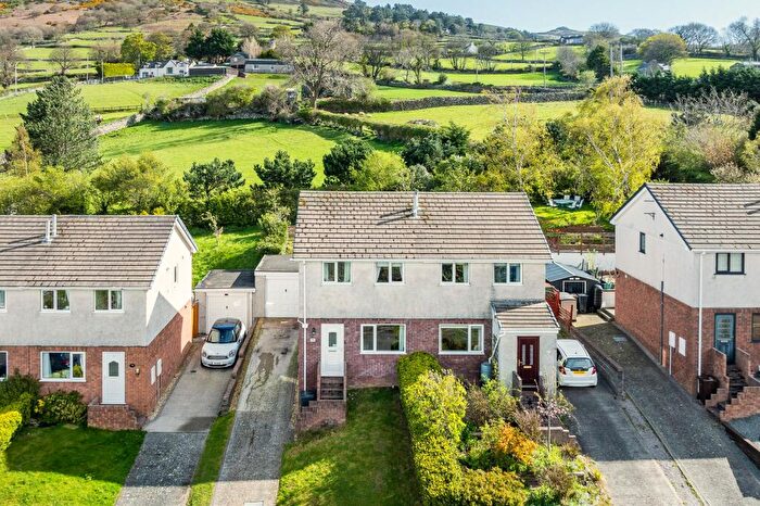3 Bedroom Semi-Detached House For Sale In Cae America, Llanfairfechan, LL33
