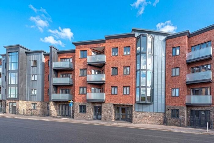 2 Bedroom Apartment To Rent In Weldale Street, Reading, Berkshire, RG1